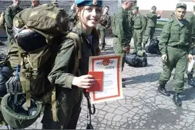才貌双全的俄女兵中有不少欣赏中国男性，未来或让国内拜金女郁闷图片