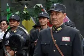 “大刀队”宋哲元说，我宁愿背下千古罪名，也要杀掉这5000俘虏图片