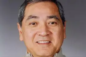 从影70年的老戏骨秦沛：孩子随爹颜值高，却连生母葬礼也不参加图片
