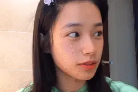 88年的她给97年的叫姐？强行卖萌略显油腻，是怎么进到女团的？图片