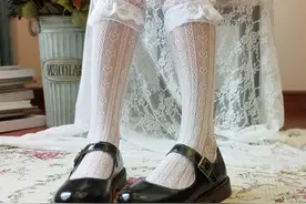 有种美叫jk制服，制服衬衫，jk短裙，白袜打底图片