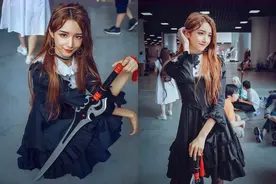 Abbily变性成功，女装大佬成真女人，这次去女厕你能接受吗图片