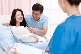 产后第一年是女性最难熬的一年，只有经历了，才能看透这4件事图片