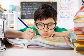《爱的教育》：让孩子学会爱，是对孩子最好的爱图片