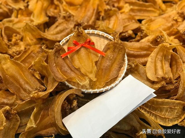 土鳘公和土鳘母有什么区别 土鳘公是野生的吗 土鳘公和土鳘母有什么区别 土鳘公是野生的吗