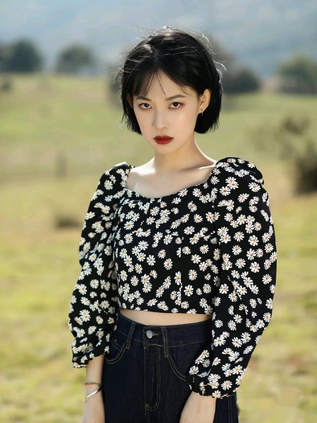 10款适合方脸的短发发型!(方脸和国字脸适合什么短发女) - 冷求网