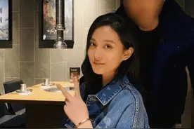 中国医生票房破6亿，毛阿敏17岁女儿也出演，在片中与袁泉演母女图片