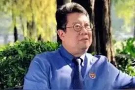 他是钟南山之子,广州十大杰出青年、获科研基金500万元图片
