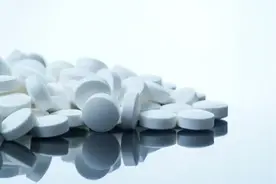 长期服用二甲双胍可能有哪些危害？听听药师怎么说图片