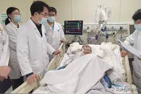 脊柱肿瘤专业的研究和探索者——访北京大学第三医院骨科主任医师韦峰图片