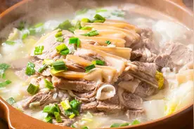 小雪驱寒第一方，来碗羊汤暖洋洋图片