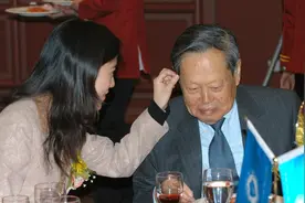 杨振宁迎百岁寿辰，45岁翁帆罕见透露婚姻细节，这样的爱情惹人敬图片