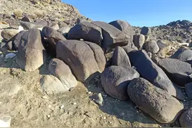 神秘黑石山：这里的石头能与时空对话图片