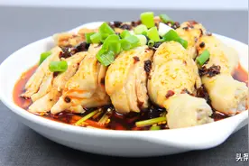厨师长做道口水鸡，配方精确到克，看一次就能在家做出饭店的味道图片