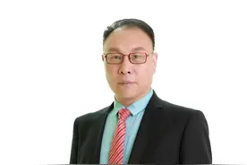 记当代中华牡丹王——左东旭图片