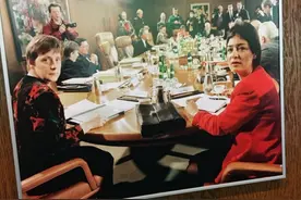 两德统一后西德旧都被人遗忘，三十年来靠新产业积极自救图片