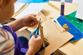 为什么说锻炼孩子手指可促进大脑灵活？父母可以这样引导孩子锻炼图片
