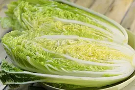 秋季大白菜卷芯不实怎么办？灵活采取措施，可以提高效益图片