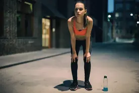 晚上跑步到底好不好？有什么需要注意的？图片