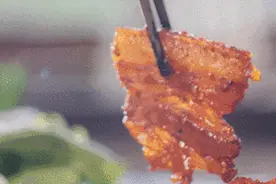 美食动图丨我开动了！图片