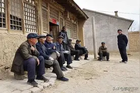 农村老人说，明年辛丑无春年，“寡妇遇牛，十栏九空”啥意思？图片
