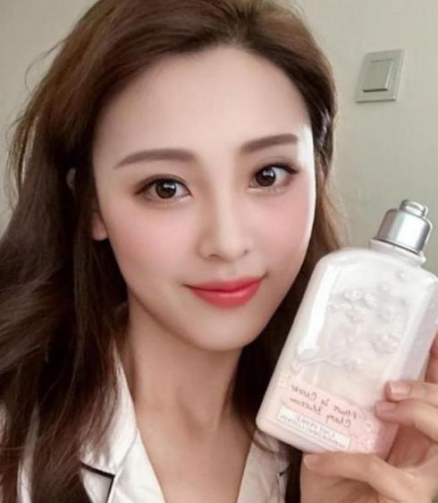 身体乳可以做推拿吗