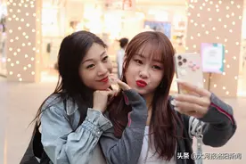 河南年龄相差21岁的母女像姐妹，有网友说：我丈母娘看起来好年轻图片