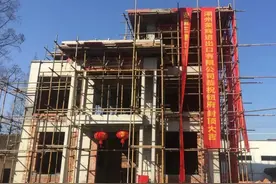 农村建的大别墅封顶了！（恭祝“钮府”封顶大吉）图片