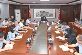 赣州市委宣传部、统战部、政法委召开干部大会，宣布市委任职决定图片