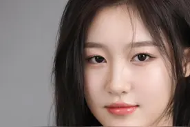 耐看型美女林真图片