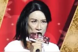 歌后吕珊56岁身材仍纤瘦，被曝魔鬼饮食坚持6年：边吃边吐只啜汤图片