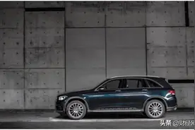 试驾奔驰GLC 300L用长轴距让后排乘客“闭嘴”图片