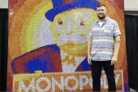 这些美轮美奂的马赛克肖像艺术，竟然是用成千上万的魔方创造的图片