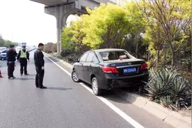 已经有驾驶证但开车技术不行，能去驾校再学习吗？老司机说了实话视频封面