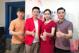 “红心向党永歌唱”主持人月阳与豫剧《红嫂颂》部分主创畅聊台前幕后图片