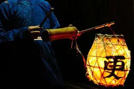 “天干物燥，小心火烛”，电影里的这句话到底对不对？图片