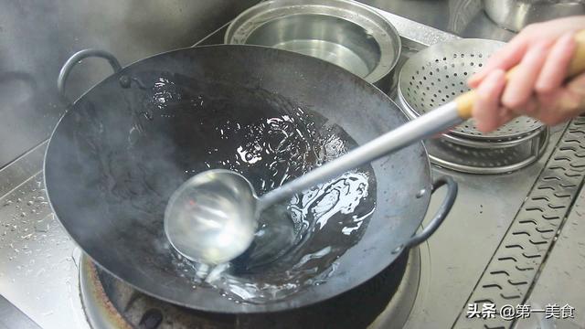 鲫鱼炖花胶 花胶鲫鱼汤的做法