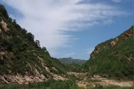 北京又一自然景区走红，距承德仅1小时，人称京城“小三峡”图片