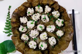 家常菜之鸡肉丸子，不煎不炸，好吃又下饭，家人都喜欢图片