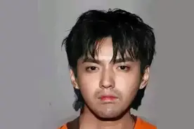 网传吴亦凡会上一期今日说法和天网，网友：一期不够，至少三期图片