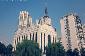 温州为什么有那么多的教堂、寺庙、宗祠？图片