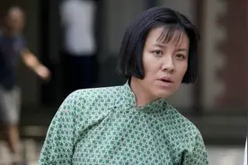 她26岁夺得影后，却总是演平凡女人，因为农村小姑子江德华走红的刘琳图片