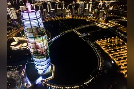 花费22亿元修建的郑州第一高楼，却被当地人吐槽太丑，大家怎么看图片