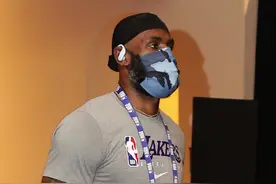 NBA球员的口罩各有特色，除了詹姆斯，你还能认出几个？图片