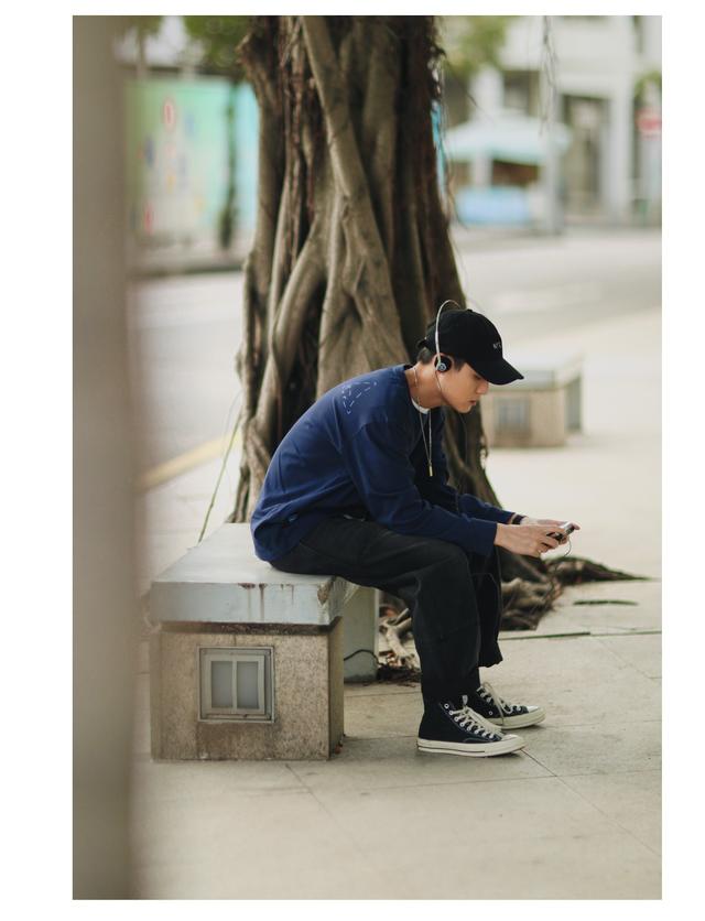 简约帅气又有设计感,穿上秒变街头潮男!