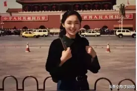 母亲太漂亮是啥体验？网友晒父母照片：我妈年轻时是我的理想型图片