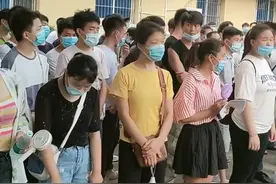 广东东莞：实拍打工者找工作实况，看到底薪1800，头也不回地走了图片