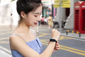 OPPO 手环时尚版鉴赏：潮美外观下的极致体验图片