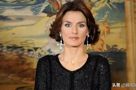 直男的审美能有多奇葩？贵为王子有钱人送的珠宝也不好看啊图片