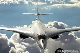 白宫耍阴谋，强迫中国裁减核武器，俄：可别漏了美国两个小兄弟图片